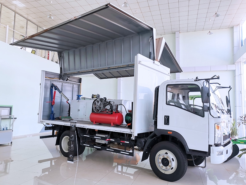 Camion de service mobile de TOGUNA