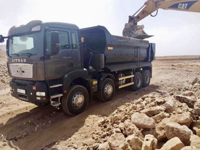 SITRAK dump truck at work on site